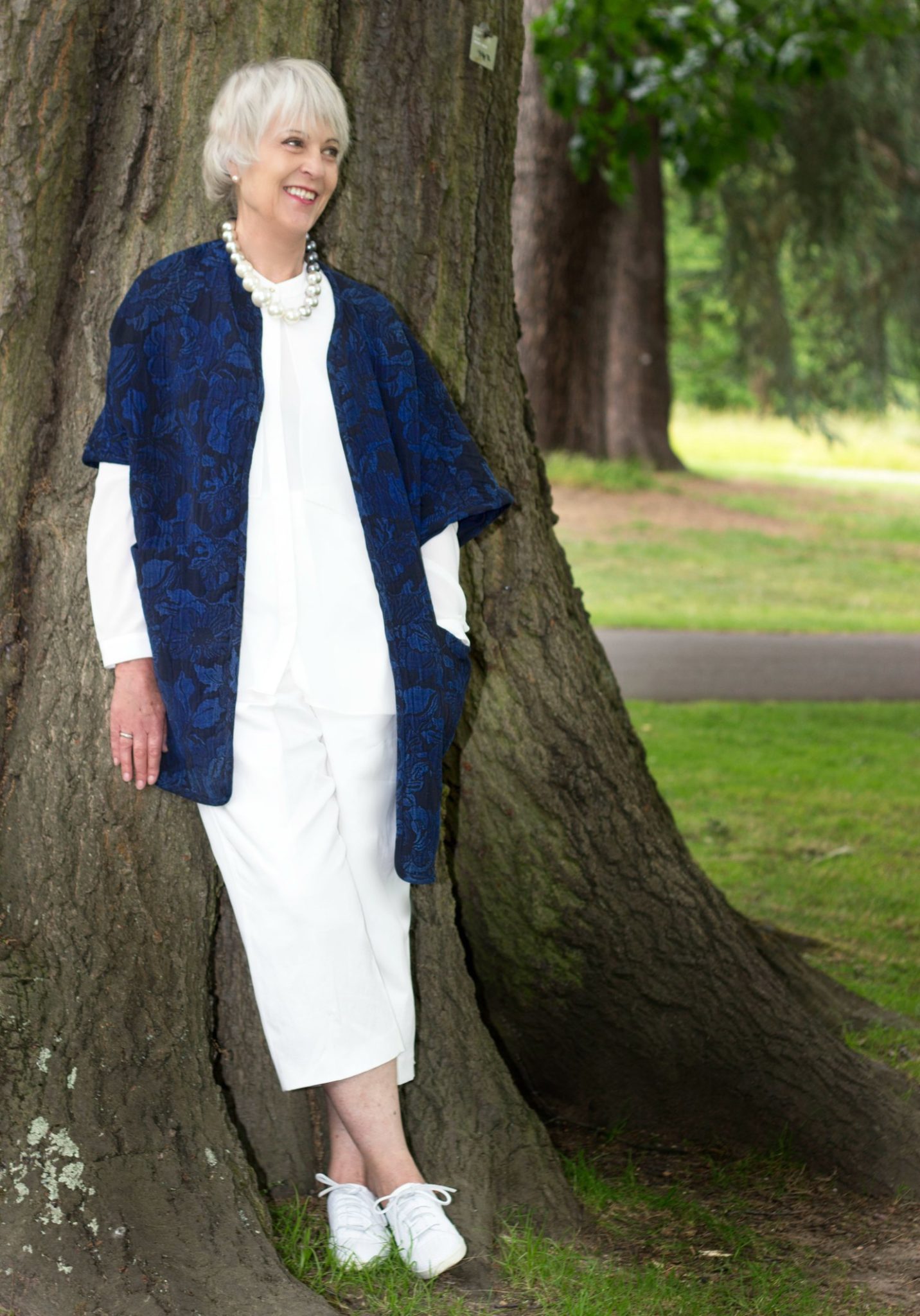 Navy plus cream/winning style combination - Chic at any age