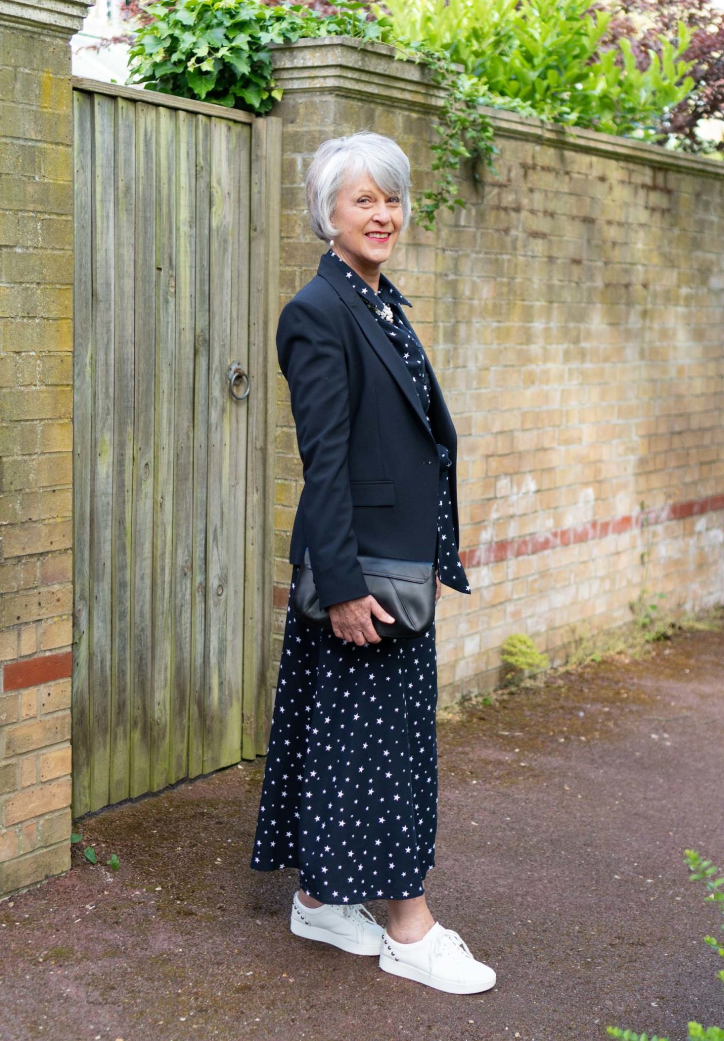 How to adapt a maxi dress for all seasons - Chic at any age